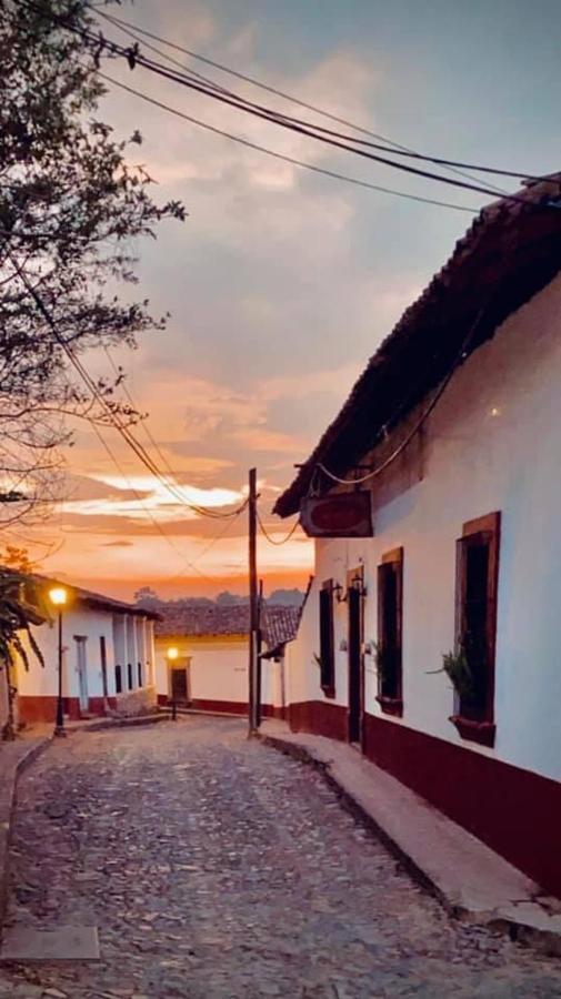 Hotel De Cervantes Сан-Себастьян-дель-Оесте Екстер'єр фото